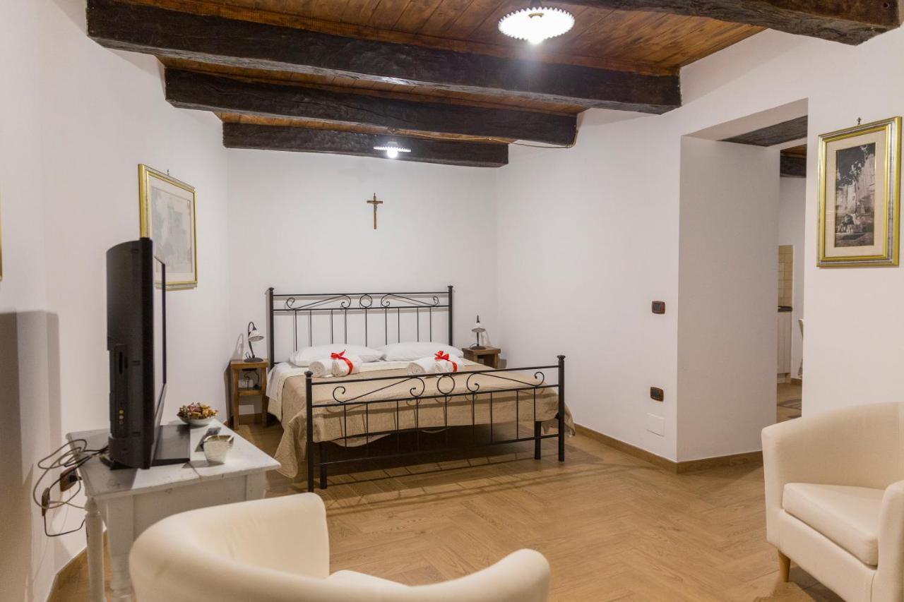 Casa Vacanze Porta Manfredi Arce Esterno foto